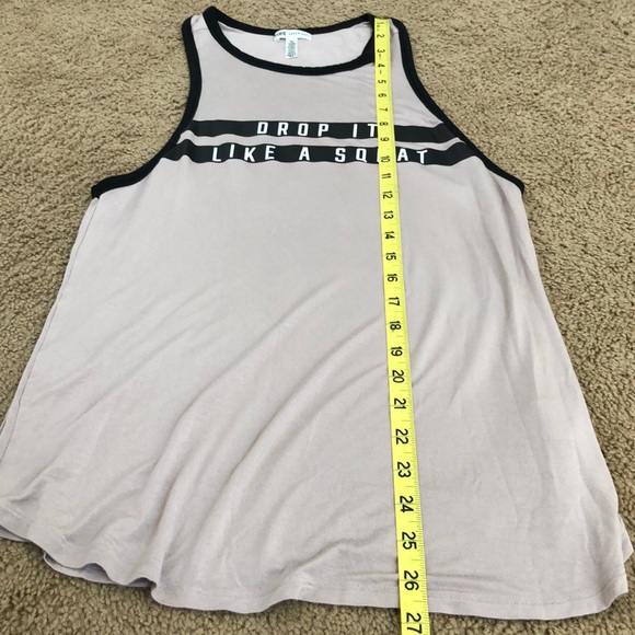 PINK | Drop It Like A Squat - Picture 4 of 7